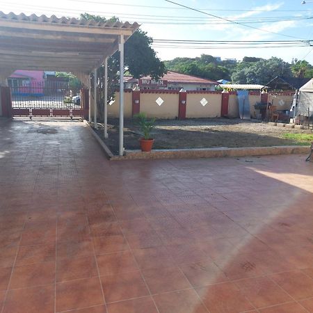 Mi Hogar Apartment Julianadorp Екстериор снимка
